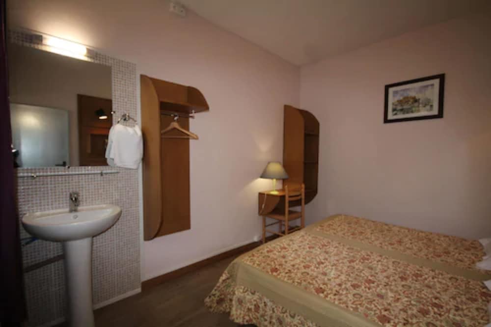 

Alghero - Parigi - Hôtel Rachel