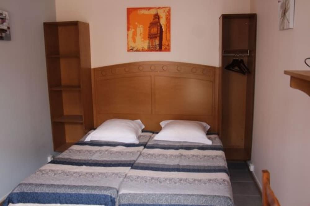 

Lamezia Terme - Ivry-sur-Seine - Hôtel Rachel