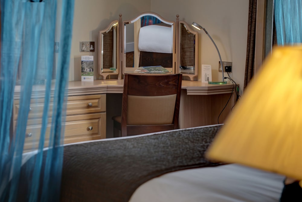 

Bologna - Chelmsford - Ivy Hill Hotel, Sure Hotel Collection by Best Western