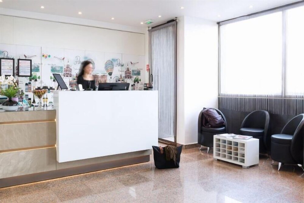 

Milano - Chelles - Hôtel Le Saint Germain
