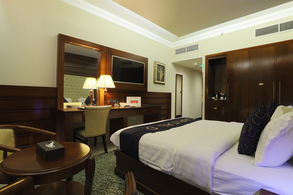 

Milano - Abu Dhabi - Queen Palace Hotel