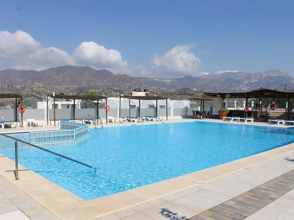 

Roma - Karpathos - Seven Stars