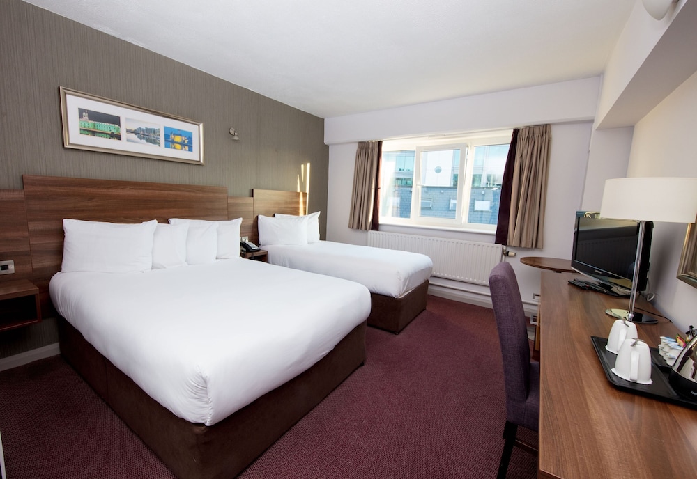 

Roma - Cork - Leonardo Hotel Cork