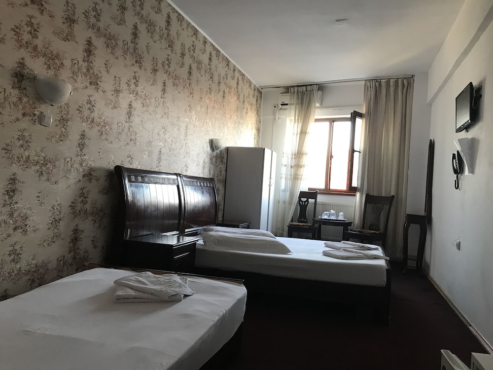 

Pescara - Bucarest - Hotel Funnytime