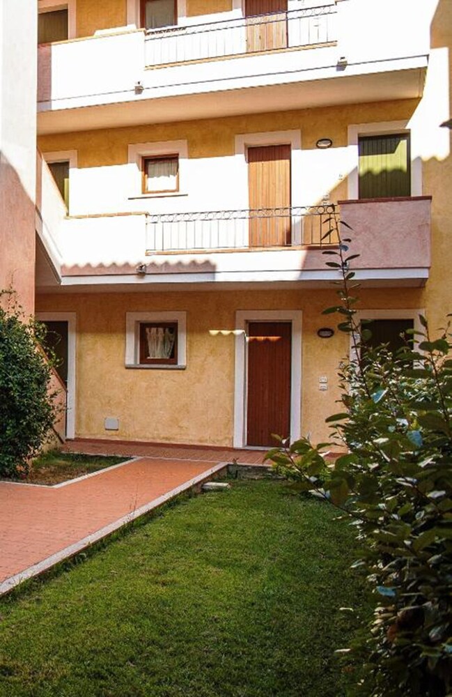 

Trieste - Capo Testa - Santa Teresa di Gallura - Residence Olimpo
