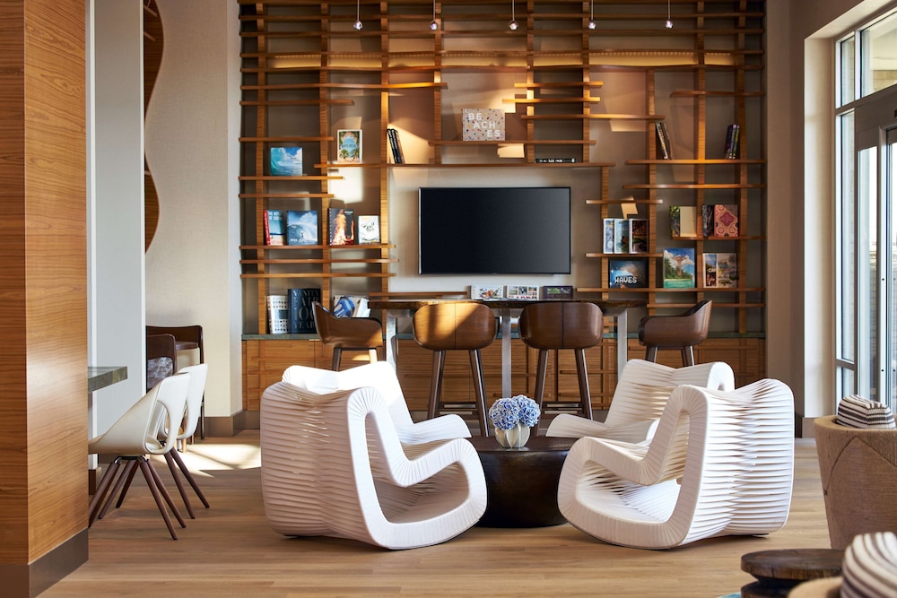 

Roma - Newport Beach - Paséa Hotel & Spa