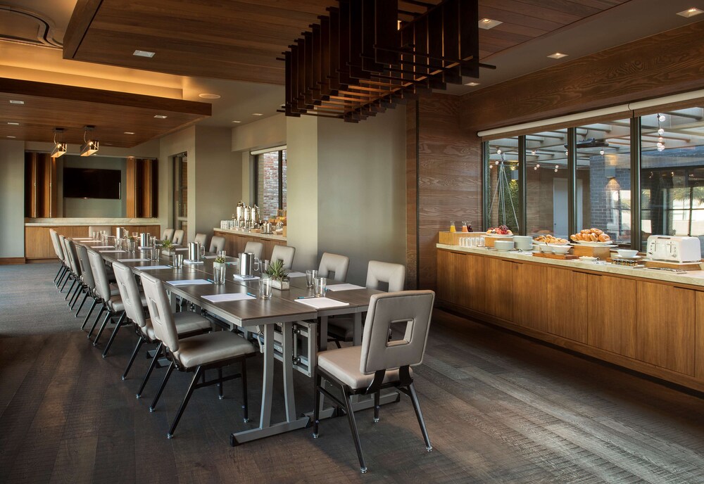 

Milano - Newport Beach - Paséa Hotel & Spa