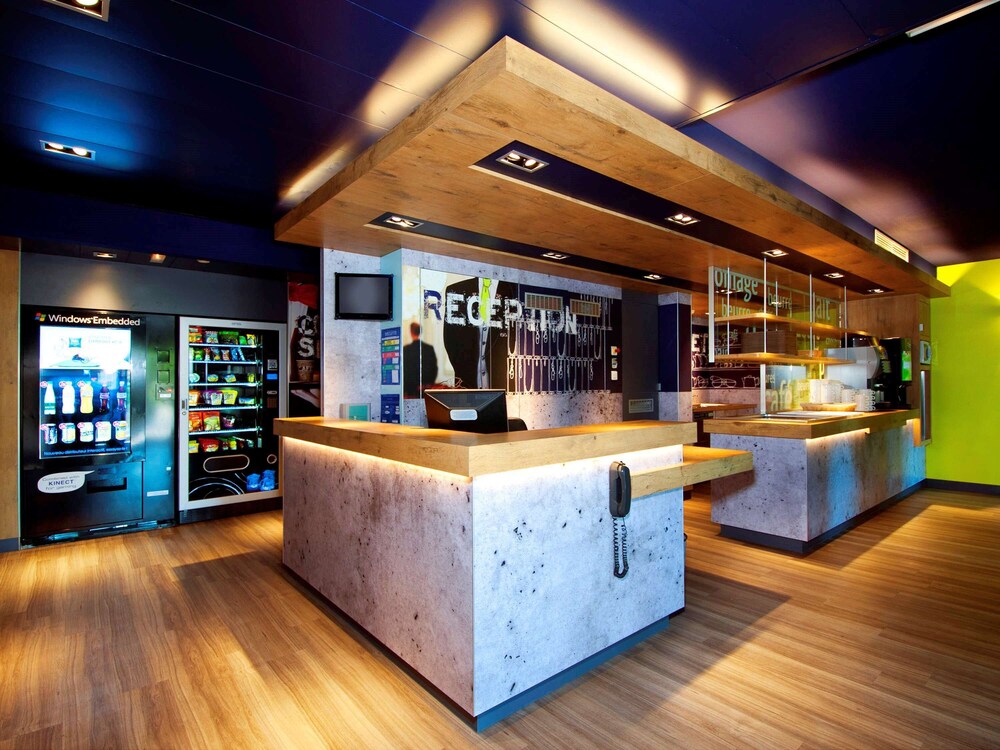 

Milano - Versailles - Ibis Budget Vélizy