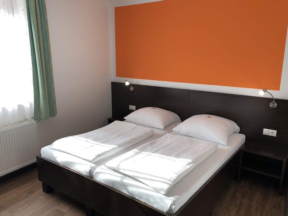 

Torino - Vienna, Aeroporto Internazionale di Vienna - Hotel König