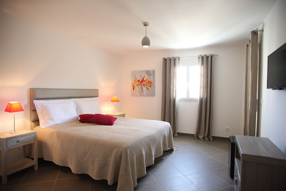 

Milano - Calvi - Best Western Hotel Casa Bianca