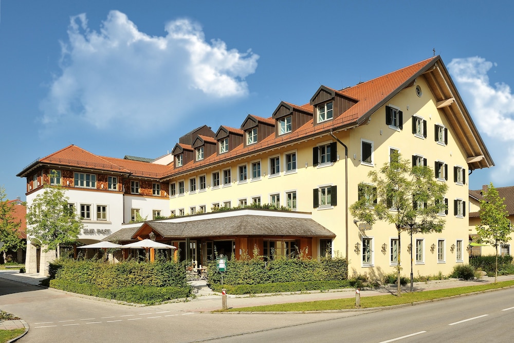 

Milano - Kirchheim bei München - Hotel zur Post