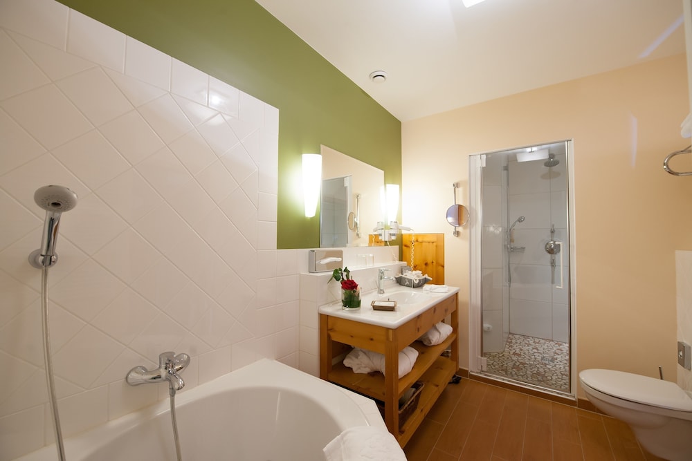

Napoli - Kitzbühel - Hotel Kaiserhof Kitzbühel, 4 Sterne Superior