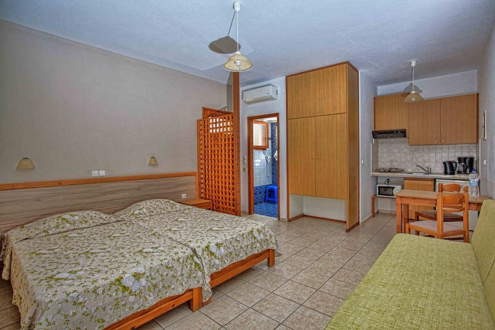 

Milano - Skaleta - Ilian Beach & Apartments