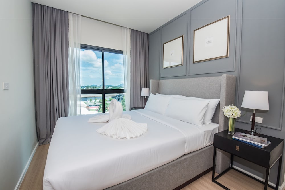 

Bologna - Rawai Beach - DLUX Condominium Chalong Phuket