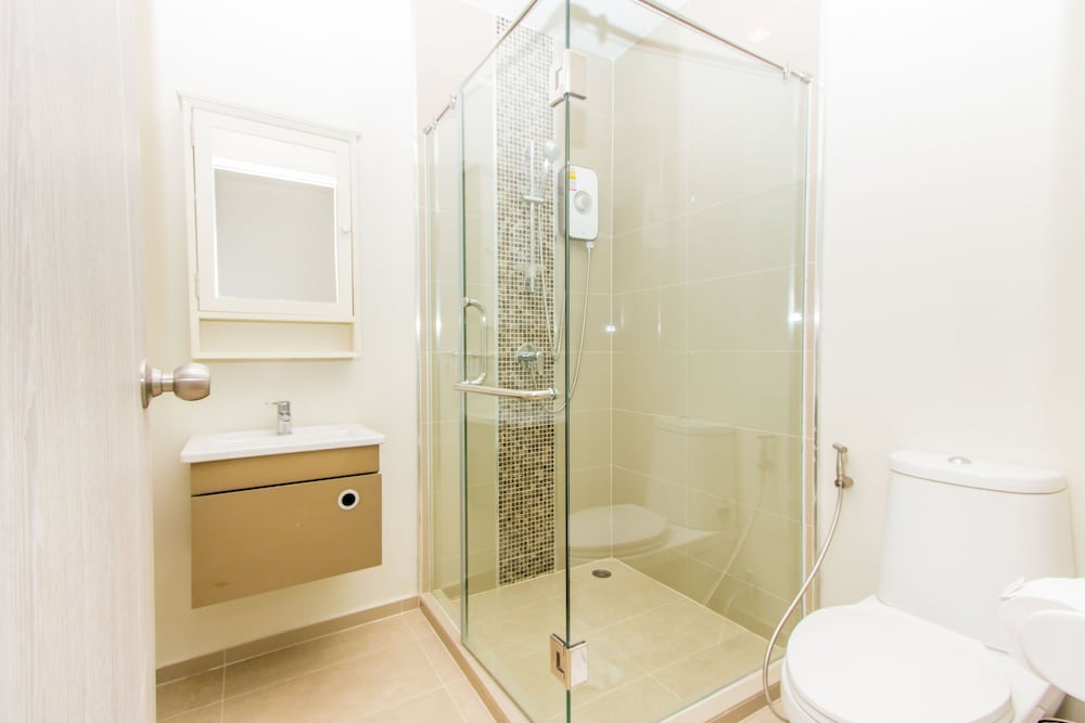 

Palermo - Rawai Beach - DLUX Condominium Chalong Phuket