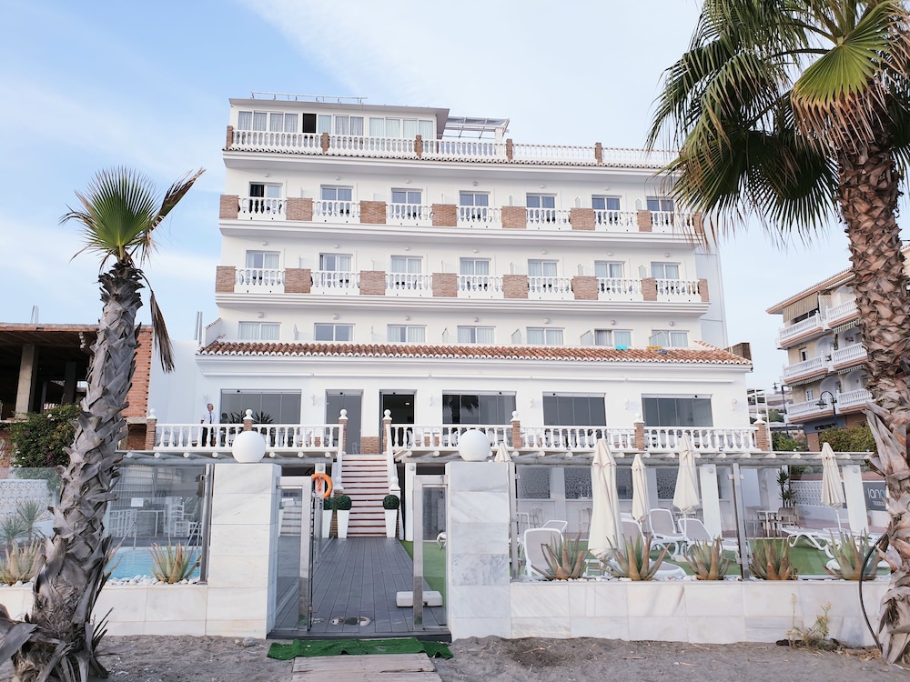 

Torino - Torre del Mar - Hotel Santa Rosa