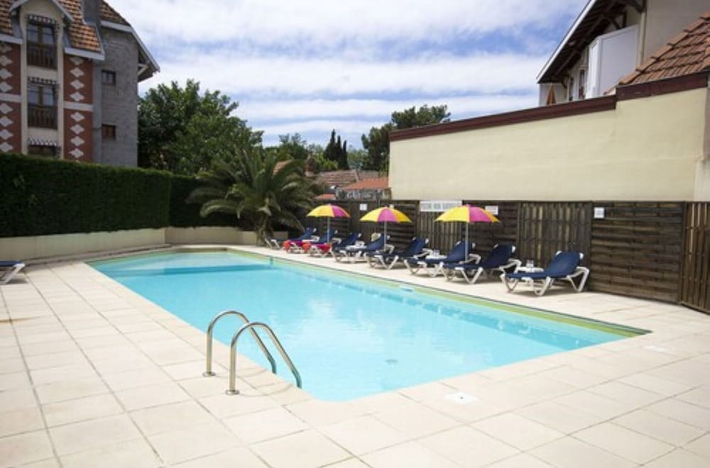 

Milano - Arcachon - Hôtel Le Dauphin