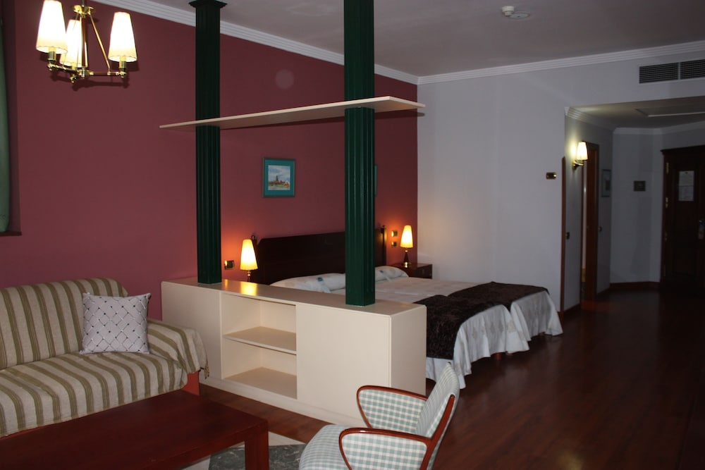 

Palermo - Agaete - Hotel Puerto de Las Nieves