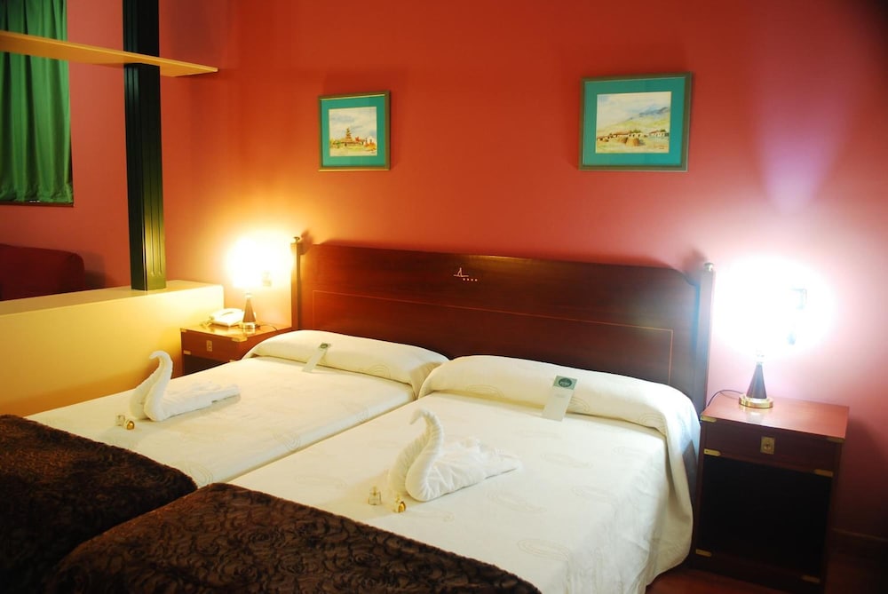 

Bari - Agaete - Hotel Puerto de Las Nieves