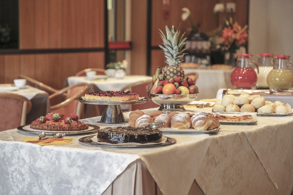 

Catania - Ancona - Hotel Fortuna