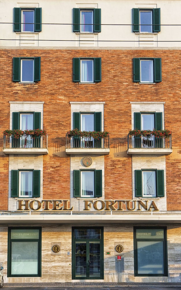 

Milano - Falconara Marittima - Hotel Fortuna