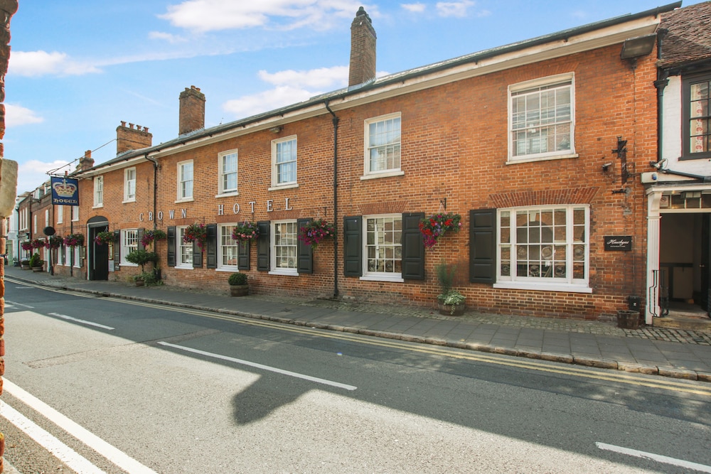 

Roma - Amersham - The Crown
