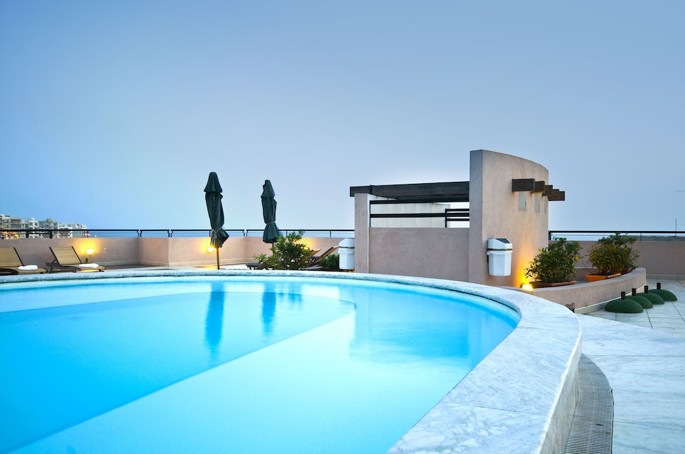 

Roma - Munxar - Hotel Calypso