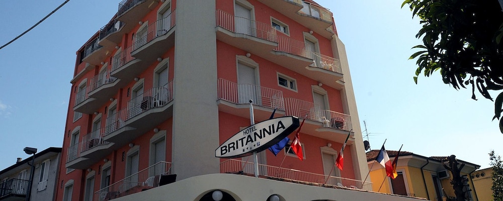 

Milano - Viserbella di Rimini - Hotel Britannia Rimini Marina centro
