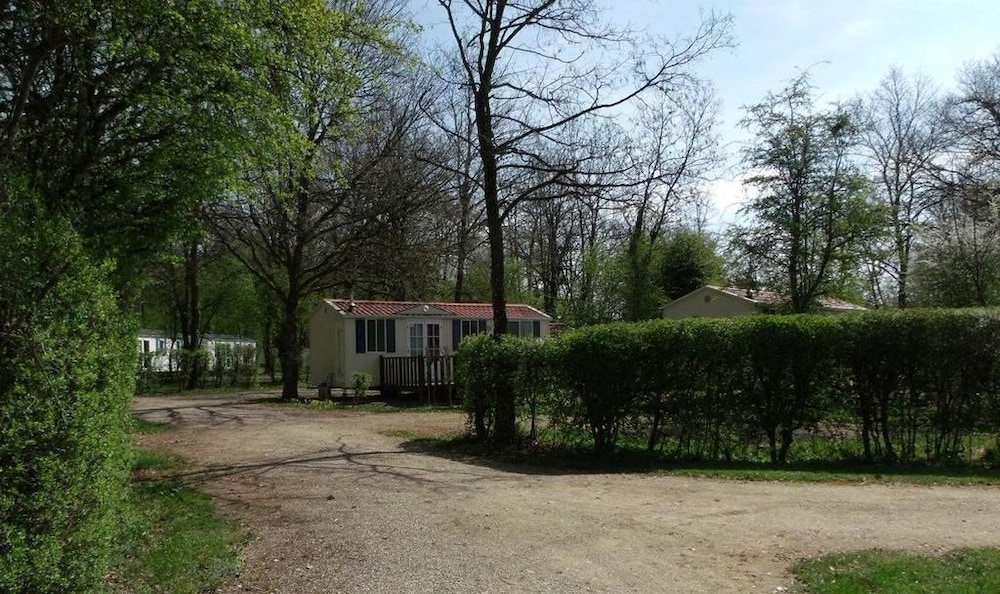 

Milano - Langres - Camping de la Croix d'Arles
