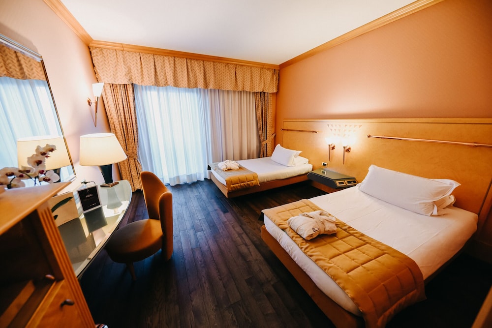 

Cagliari - Torvajanica - SHG Hotel Antonella