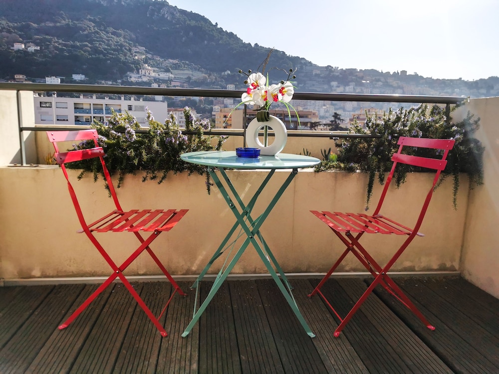 

Bari - Villefranche-sur-Mer - Esatitude Hotel