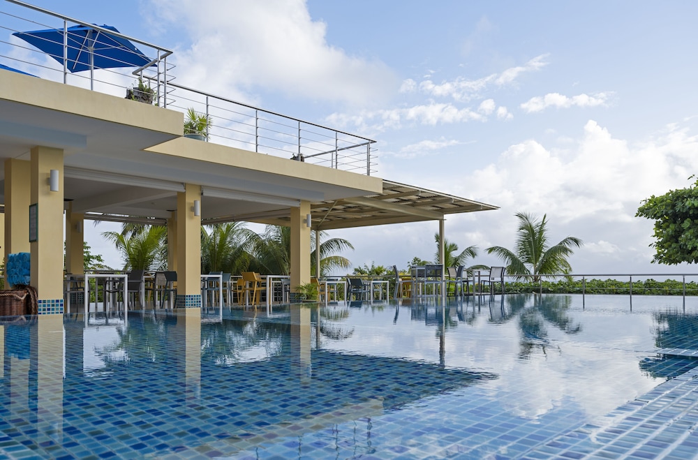 

Torino - Grand Anse, Isola di Praslin - Acajou Beach Resort