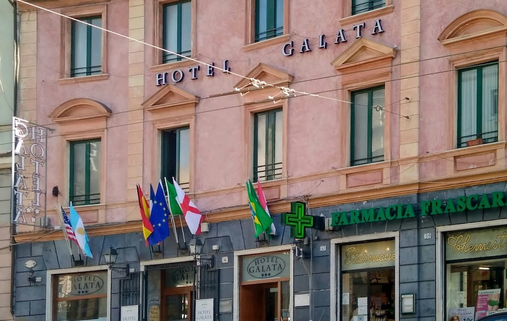 

Bari - Genova - Hotel Galata