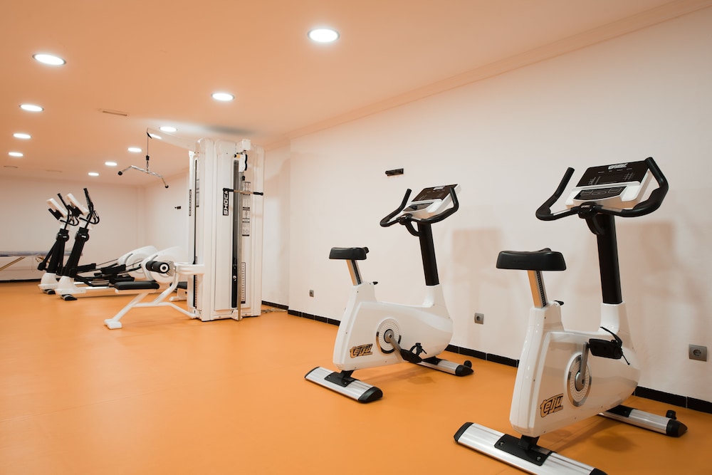 

Milano - Bahia de Sant Antoni - Abrat Hotel