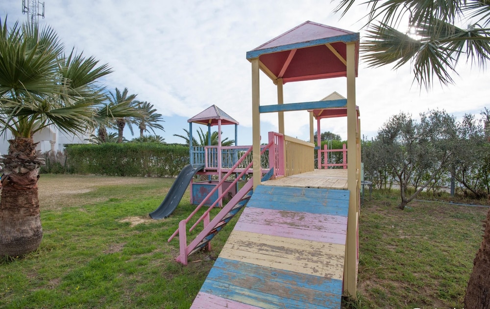 

Napoli - Mahdia - Thapsus Beach Resort