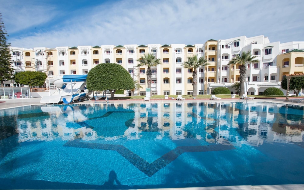

Napoli - Mahdia - Thapsus Beach Resort