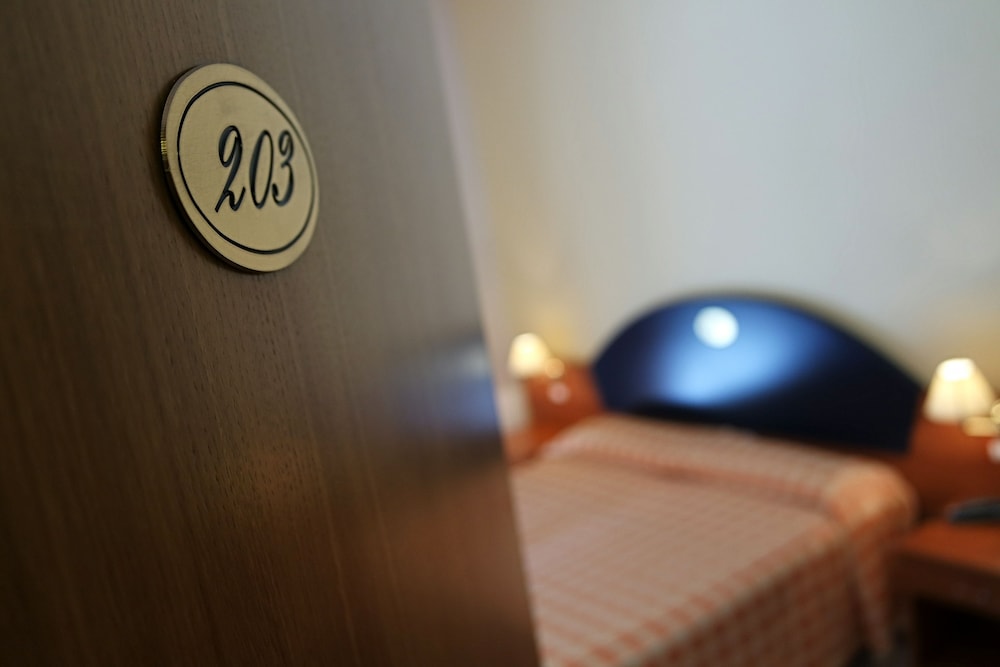 

Trieste - Tindari - Sait Hotel & BB