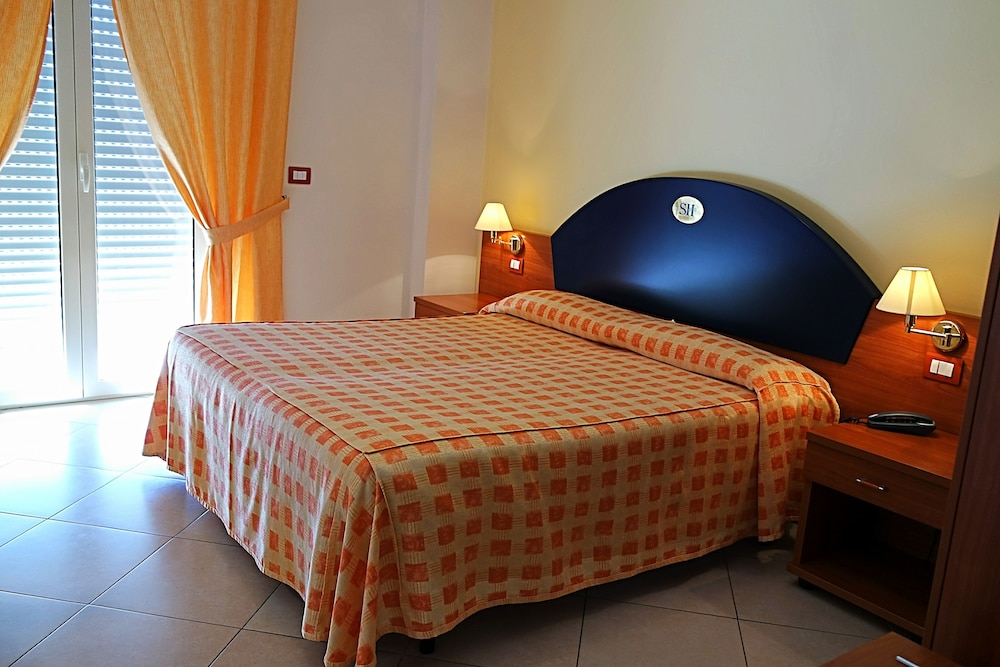 

Trieste - Tindari - Sait Hotel & BB