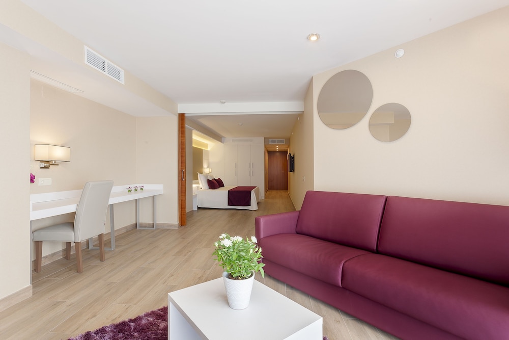 

Napoli - Blanes - Hotel Beverly Park & Spa