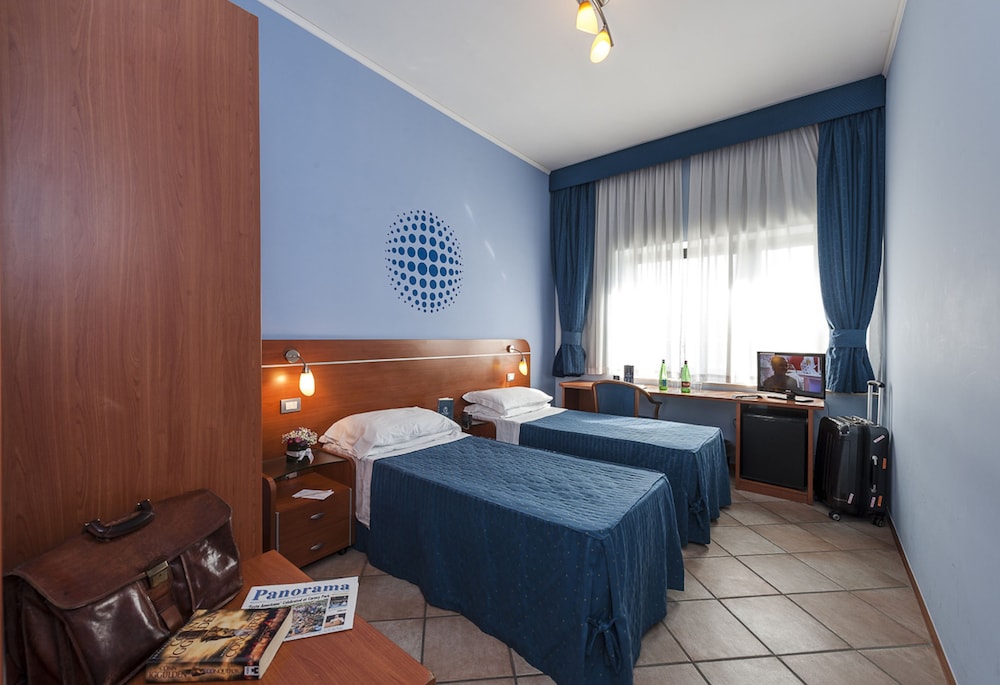 

Milano - Casalnuovo di Napoli - Millennium Gold Hotel