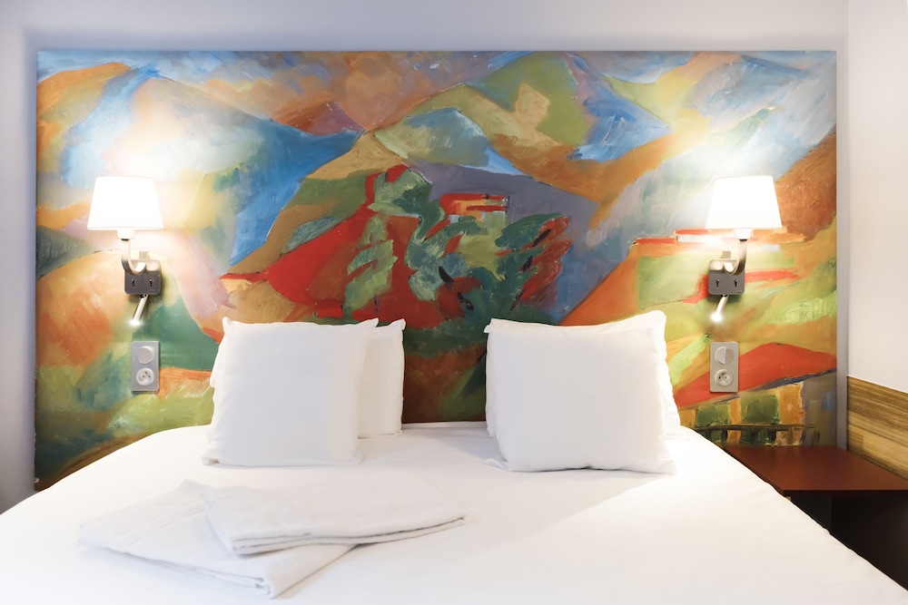 

Ancona - Montevrain - Brit Hotel Codalysa Marne la Vallée - Torcy