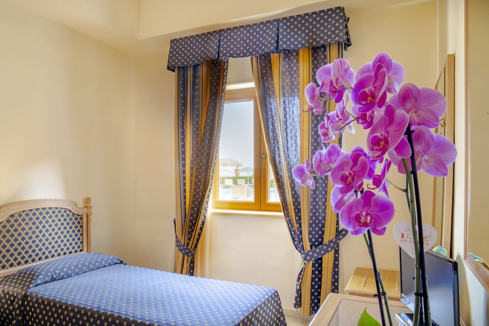 

Milano - Realmonte - Hotel Villa Romana
