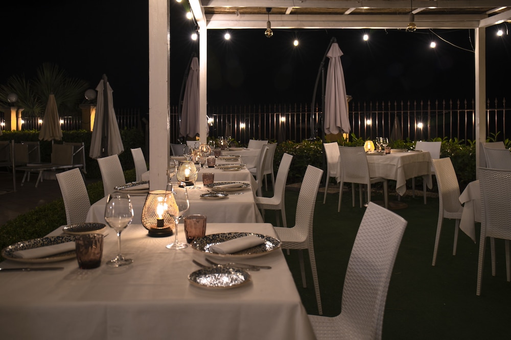

Napoli - Realmonte - Hotel Villa Romana