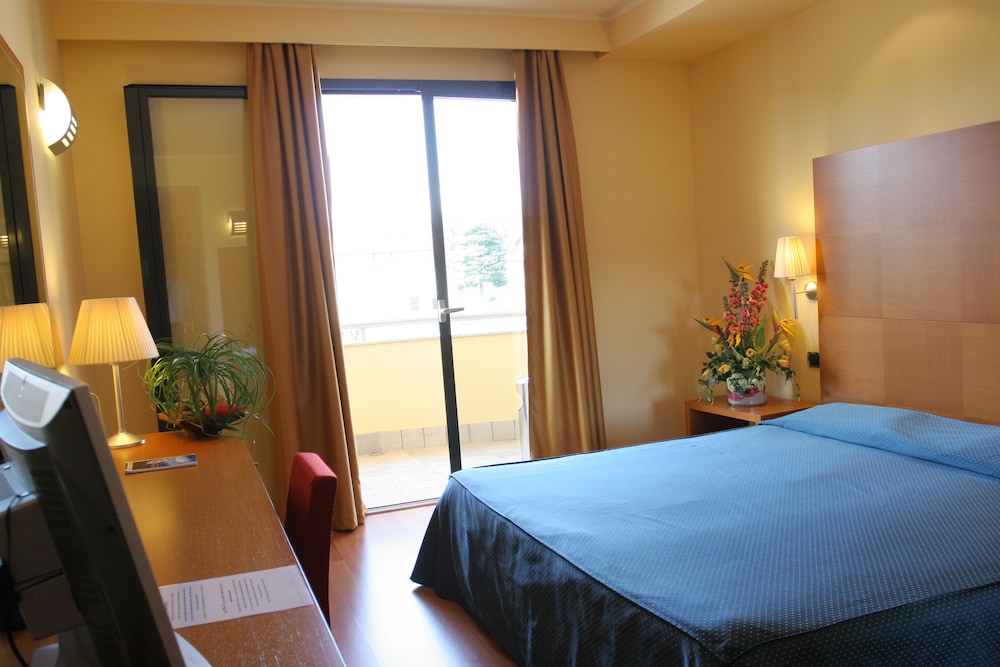 

Milano - Dormelletto - Luna Hotel Motel Lago Maggiore Arona