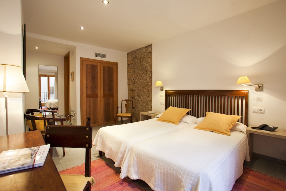 

Napoli - Port de Pollença - L'Host Boutique Rooms
