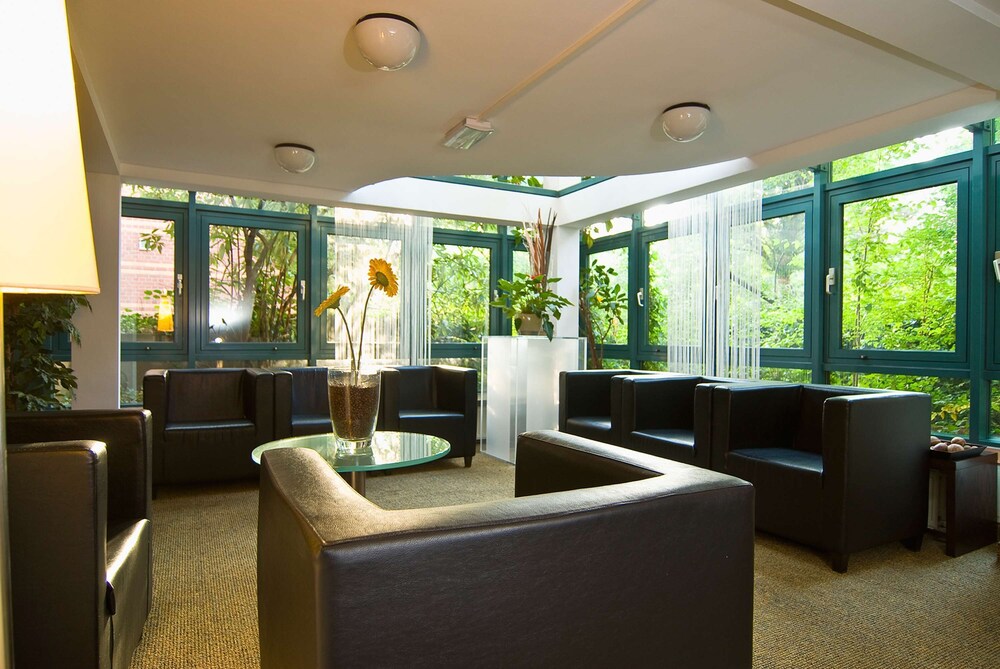 

Bologna - Hannover - GHOTEL hotel & living Hannover