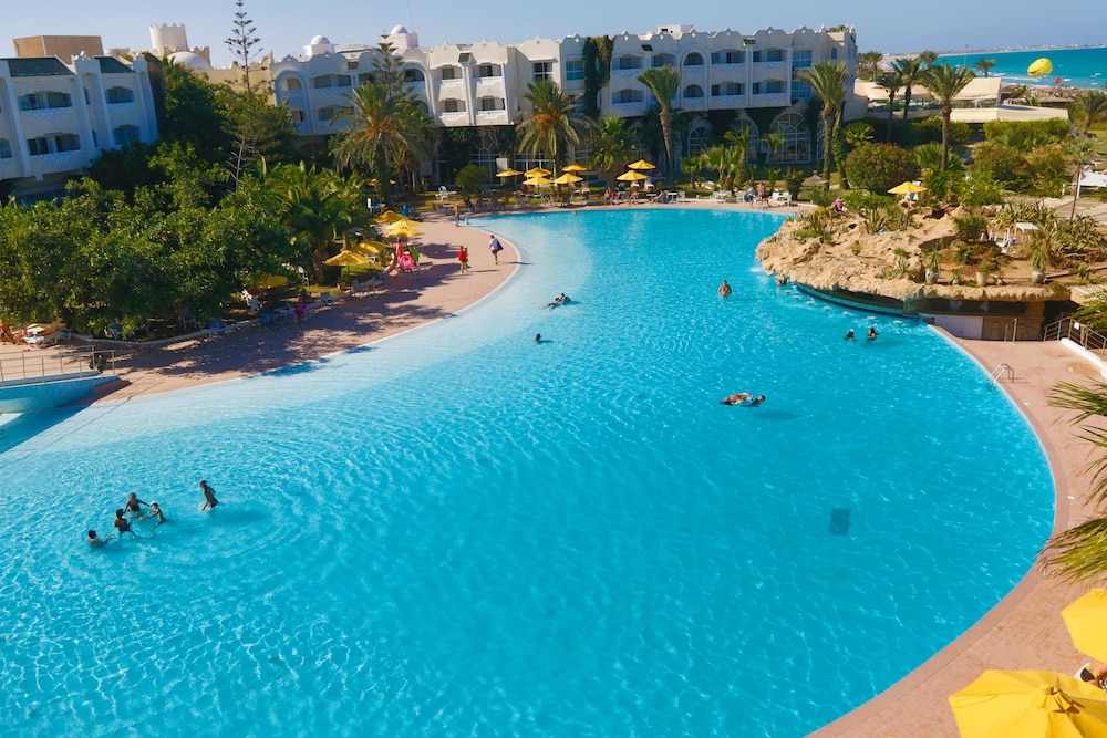 

Bari - Mahdia - LTI Mahdia Beach & Aquapark