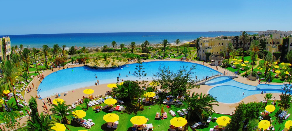 

Bari - Mahdia - LTI Mahdia Beach & Aquapark