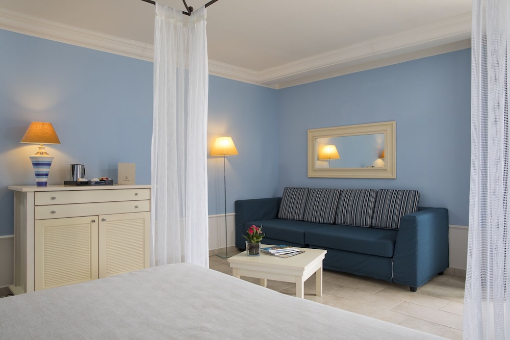 

Milano - Carloforte - Lu' Hotel Riviera