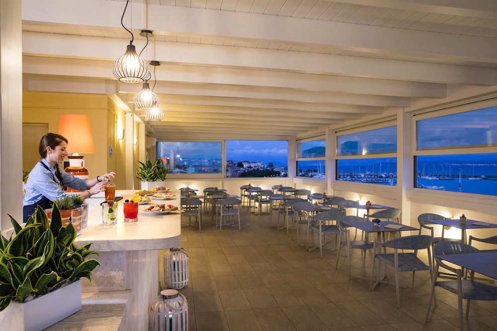 

Lamezia Terme - Carloforte - Lu' Hotel Riviera